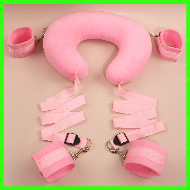 Bondage avec coussin en velours