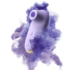 Stimulateur Endo violet dans un nuage de fumée, look mystérieux et sensuel