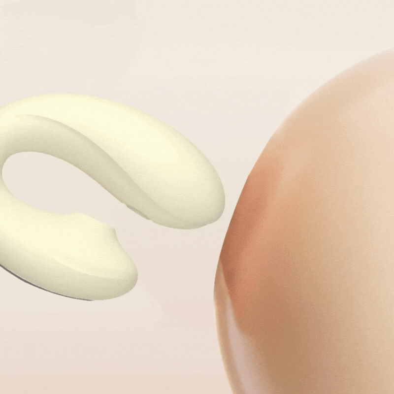 Stimulateur pour couple en stimulation sur zone érogène